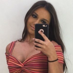 Meet your Posher, Brooke